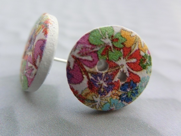 Holzknopf Ohrstecker Blumen Hibiskus